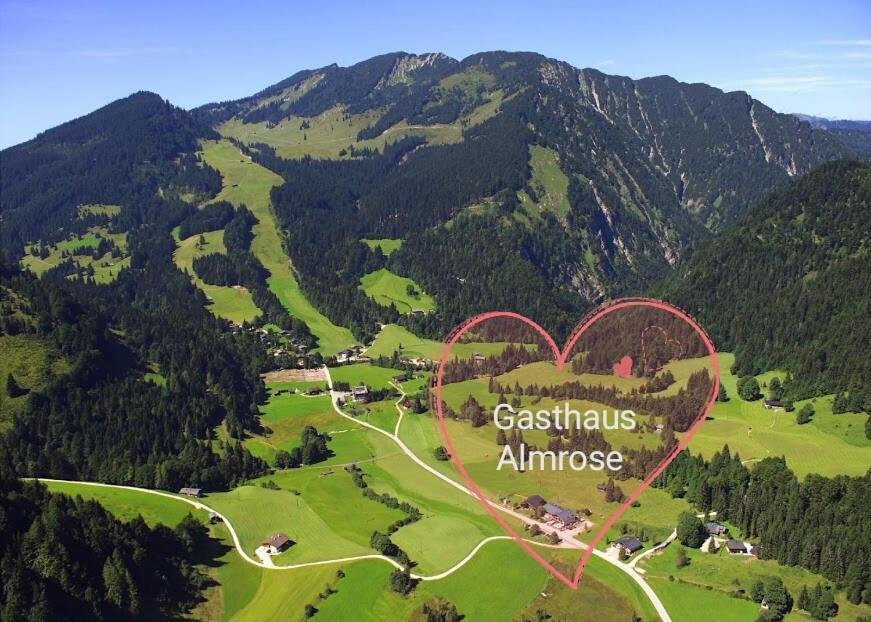 Alpengasthof Almrose Im Heutal 温肯 外观 照片